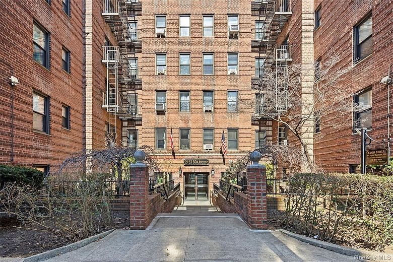 99-63 66th Avenue #C8