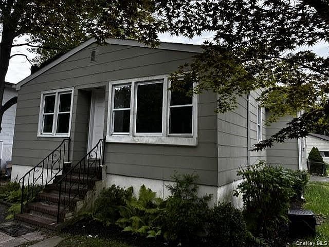 99 Central Avenue