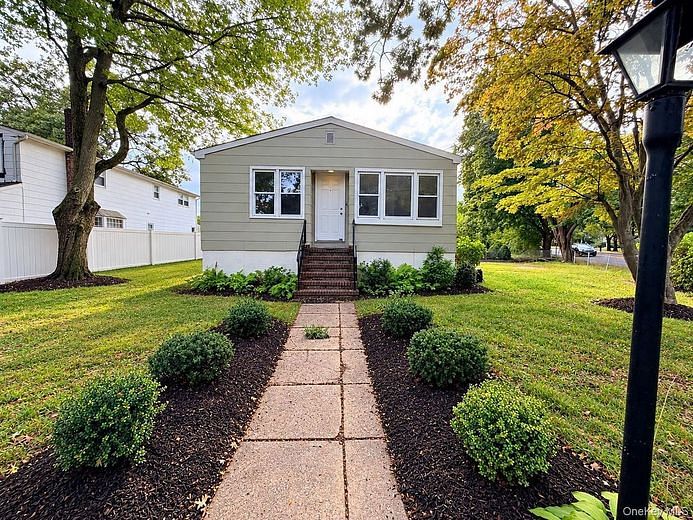 99 Central Avenue