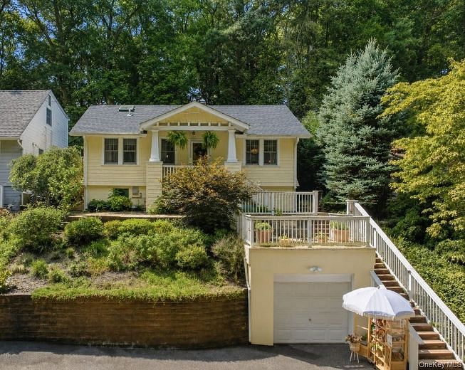 99 Norwood Avenue