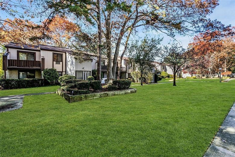 99 Richmond Boulevard #4B