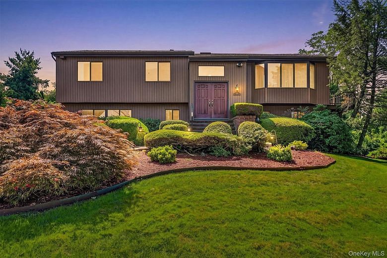 99 Skyview Lane
