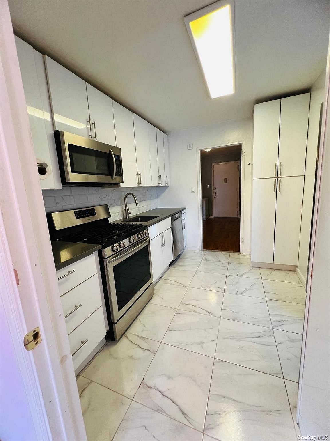 Image 1 of 17 for 9910 60th Avenue #5F in Queens, New York, NY, 11368