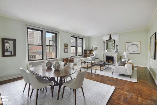 Image 1 of 13 for 993 Park Avenue #8E in Manhattan, New York, NY, 10028