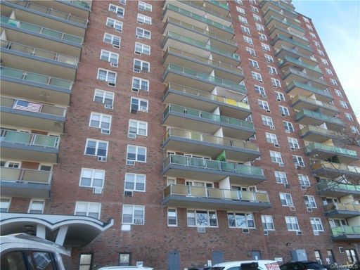Image 1 of 15 for 1853 Central Park Avenue #17 C in Westchester, Yonkers, NY, 10710