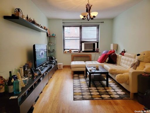 Image 1 of 11 for 140-14 28th Road #3E in Queens, Flushing, NY, 11354