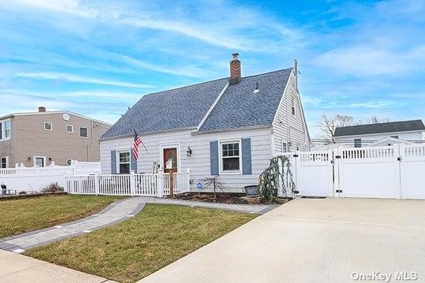 18 Clay Lane in Long Island, Levittown, NY 11756