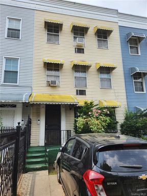 Image 1 of 6 for 142 W 175th Street in Bronx, NY, 10453