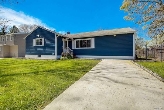 Image 1 of 25 for 234 Root Avenue in Long Island, Central Islip, NY, 11722