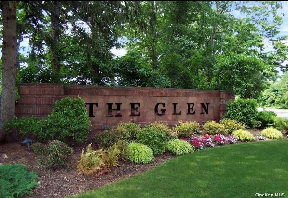 145 Glen Drive #145 in Long Island, Ridge, NY 11961