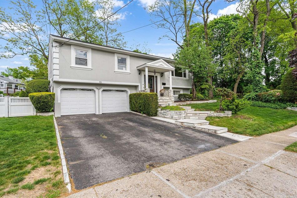 Image 1 of 30 for 93 Searingtown Road in Long Island, Albertson, NY, 11507