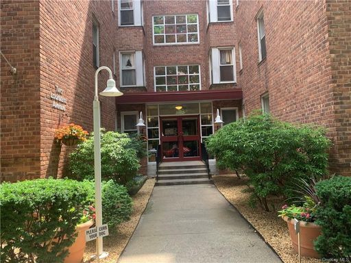 Image 1 of 22 for 2 Lousiana Avenue #5G in Westchester, Bronxville, NY, 10708