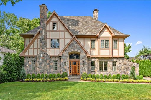 Image 1 of 28 for 11 Corell Road in Westchester, Scarsdale, NY, 10583
