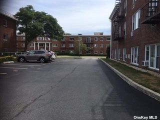 Image 1 of 10 for Lenox Road #3K in Long Island, Rockville Centre, NY, 11570