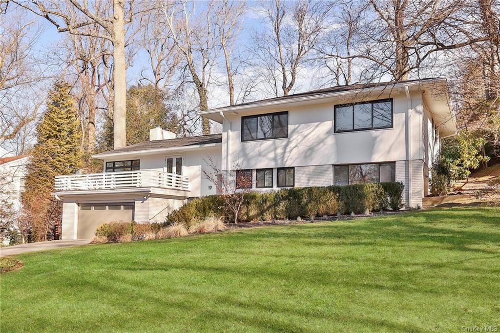 19 Olmsted Road in Westchester, Scarsdale, NY 10583