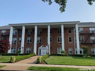 Image 1 of 20 for 55 Lenox Road #3P in Long Island, Rockville Centre, NY, 11570