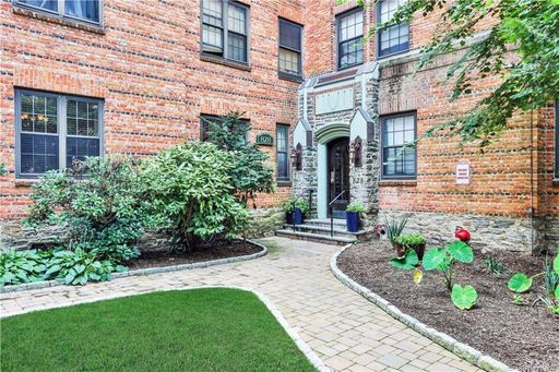 Image 1 of 24 for 828 Bronx River Road #5B in Westchester, Bronxville, NY, 10708