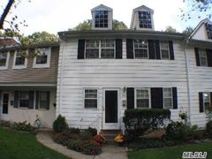 Image 1 of 15 for 718 Towne House Vlg in Long Island, Islandia, NY, 11749