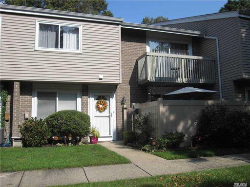 Image 1 of 19 for 202D Springmeadow Drive #D in Long Island, Holbrook, NY, 11741