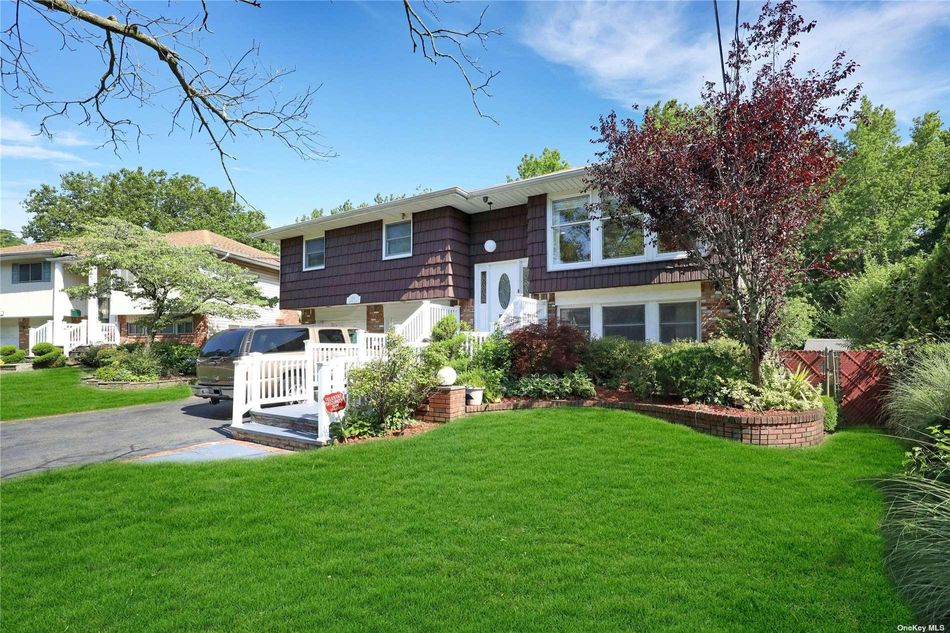 Image 1 of 15 for 1061 Fordham Lane in Long Island, Woodmere, NY, 11598