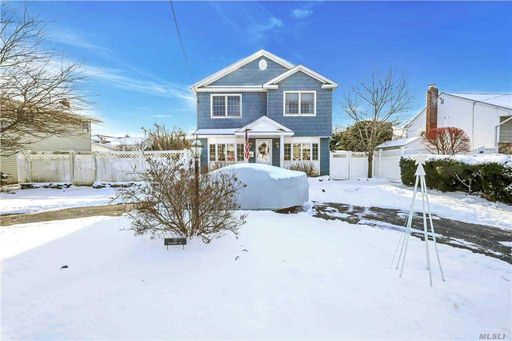 Image 1 of 27 for 37 Beaumont Ave in Long Island, Massapequa, NY, 11758