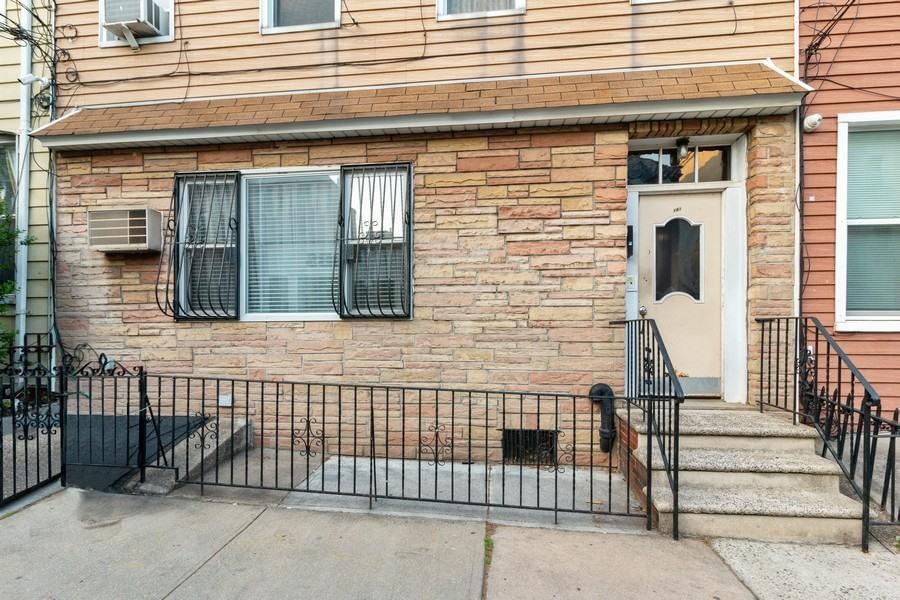 Image 1 of 13 for 181 North 8th Street in Brooklyn, NY, 11211