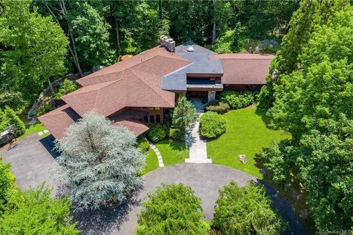 Image 1 of 32 for 5 Quinby Ridge Road in Westchester, Armonk, NY, 10504