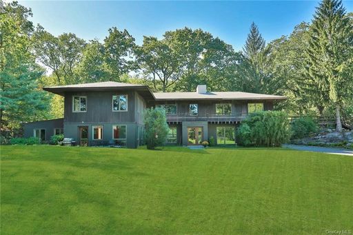 Image 1 of 36 for 39 Windmill Road in Westchester, Armonk, NY, 10504