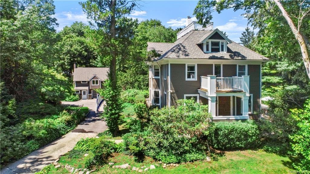145 Old Army Road in Westchester, Scarsdale, NY 10583