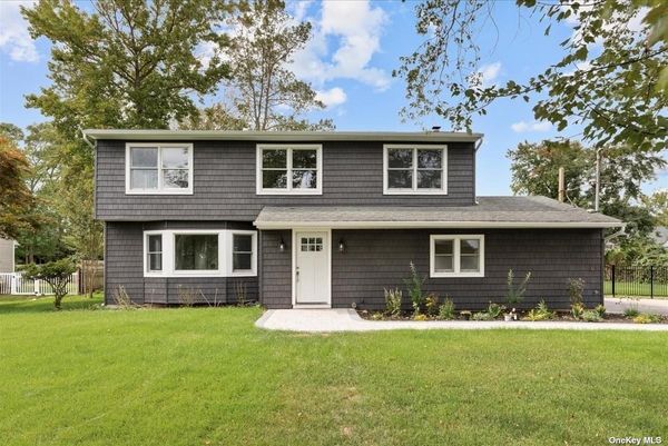 Image 1 of 36 for 266 Bayview Drive in Long Island, Oakdale, NY, 11769