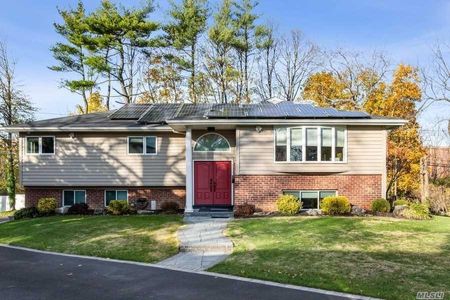 Image 1 of 20 for 24 Jeffrey Lane in Long Island, Great Neck, NY, 11020