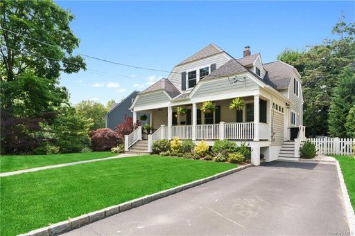 Image 1 of 21 for 134 E Brookside Drive in Westchester, Larchmont, NY, 10538