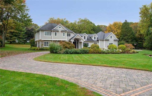 Image 1 of 27 for 1 Robin Court in Long Island, Old Brookville, NY, 11545