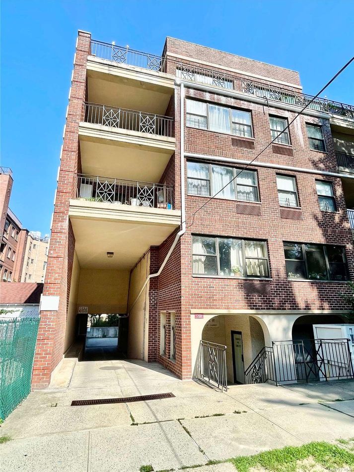 Image 1 of 6 for 71-11 162 Street #3C in Queens, Fresh Meadows, NY, 11365