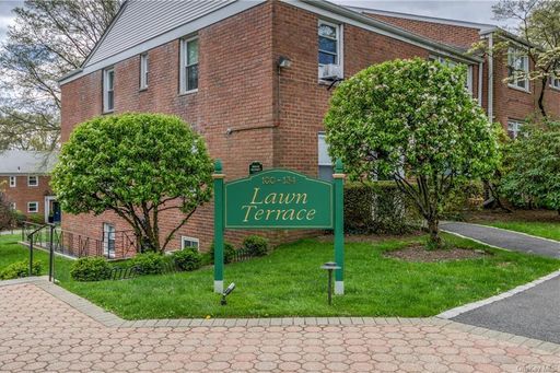Image 1 of 21 for 114 Lawn Terrace #1C in Westchester, Rye, NY, 10543
