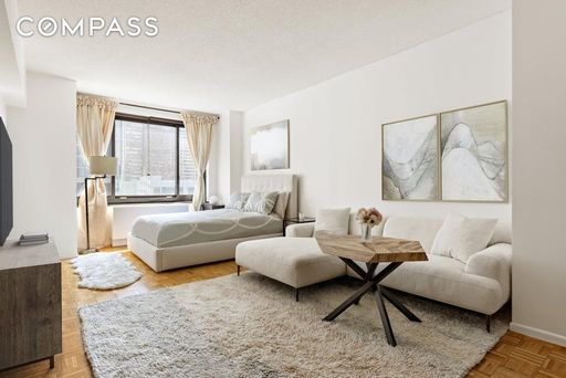 Image 1 of 12 for 200 Rector Place #9N in Manhattan, NEW YORK, NY, 10280