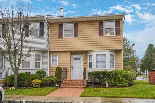Image 1 of 26 for 69 Woodlake Drive in Long Island, Woodbury, NY, 11797