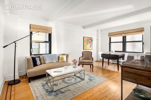 Image 1 of 13 for 102 West 85th Street #3G in Manhattan, New York, NY, 10024