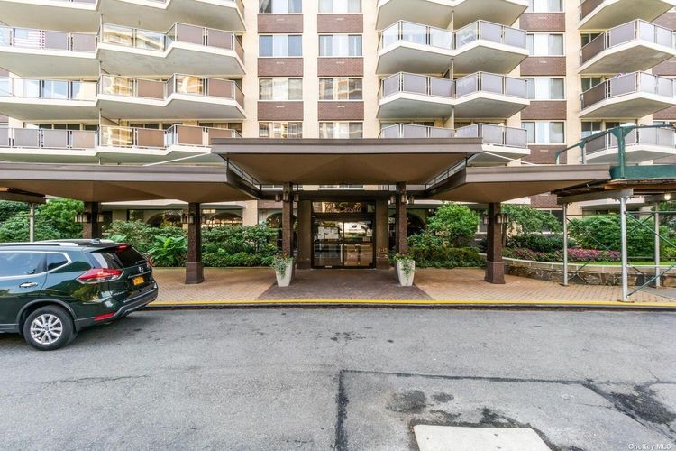 Image 1 of 17 for 18-15 215 Street #2E in Queens, Bayside, NY, 11360