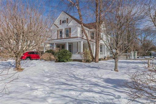 Image 1 of 24 for 97 Foster Avenue in Long Island, Sayville, NY, 11782