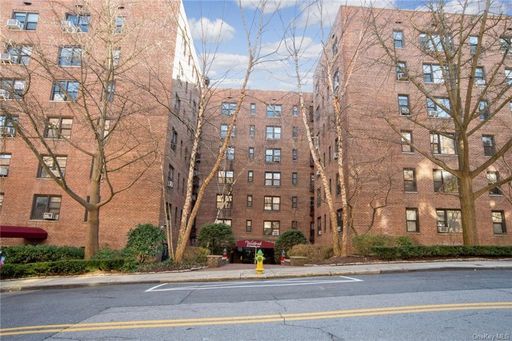 Image 1 of 20 for 10 Franklin Avenue #3M in Westchester, White Plains, NY, 10601