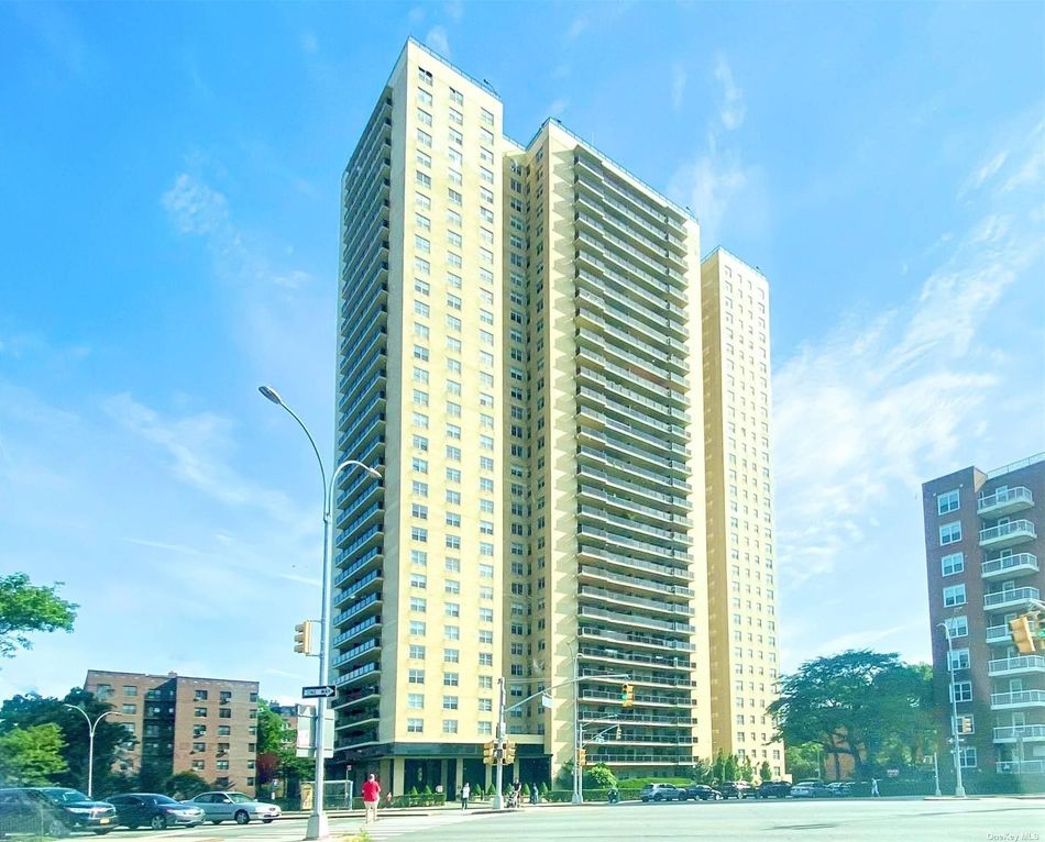 Image 1 of 6 for 110-11 Queens Boulevard #22K in Queens, Forest Hills, NY, 11375