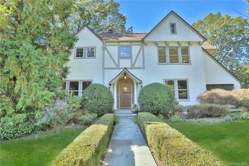 Image 1 of 36 for 6 Oak Hill Terrace in Westchester, Ossining, NY, 10562