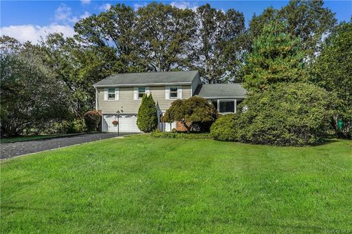 Image 1 of 32 for 41 Country Ridge Drive in Westchester, Rye Brook, NY, 10573