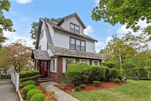 Image 1 of 30 for 108 Petersville Road in Westchester, New Rochelle, NY, 10801