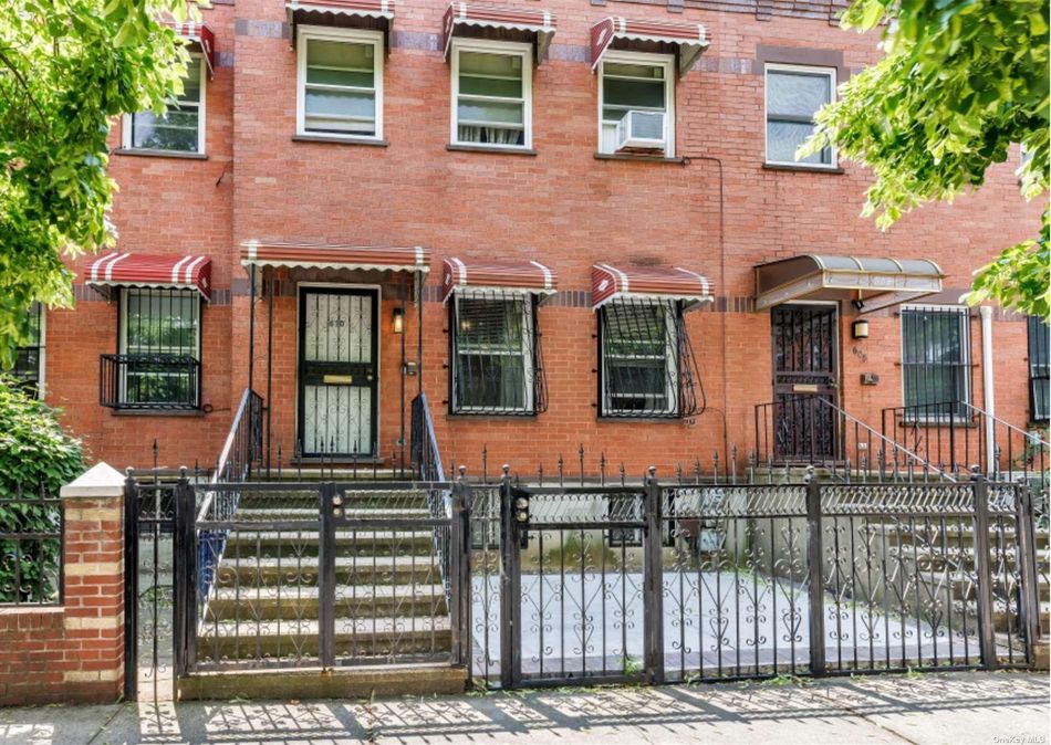 Image 1 of 25 for 610 Lexington Avenue in Brooklyn, Bedford-Stuyvesant, NY, 11221