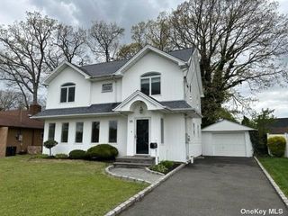 Image 1 of 36 for 11 Marshall Street in Long Island, Oceanside, NY, 11572