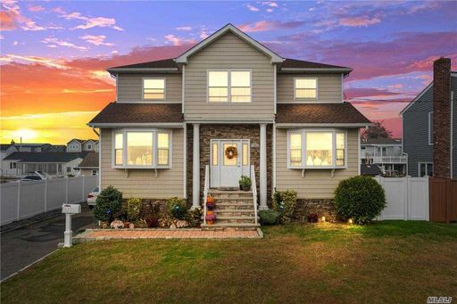 Image 1 of 29 for 23 Irving Road in Long Island, Amity Harbor, NY, 11701