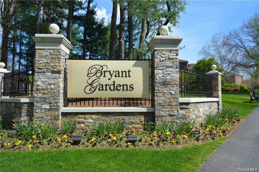 Image 1 of 22 for 6 Bryant Crescent #2K in Westchester, White Plains, NY, 10605