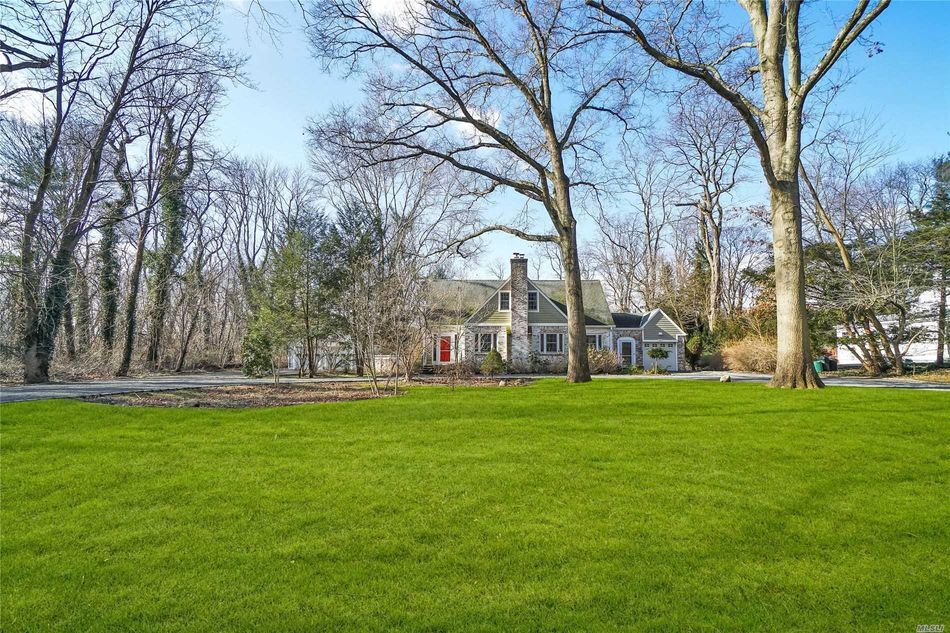 Image 1 of 19 for 30 Hicks Lane in Long Island, Old Westbury, NY, 11568